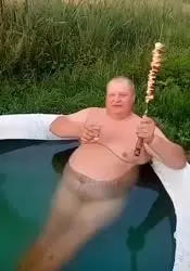 17764077034641463247.mp4