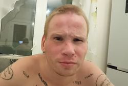 775559.jpg